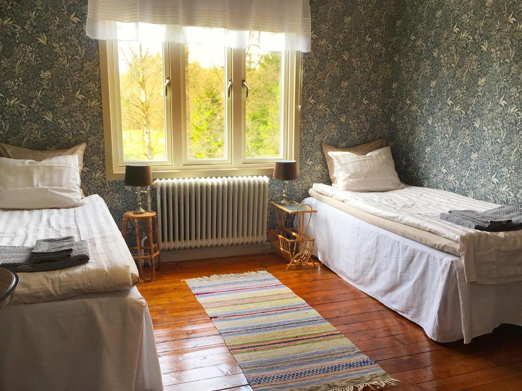 Viktors Affaershus Bed & Breakfast Atran Dış mekan fotoğraf